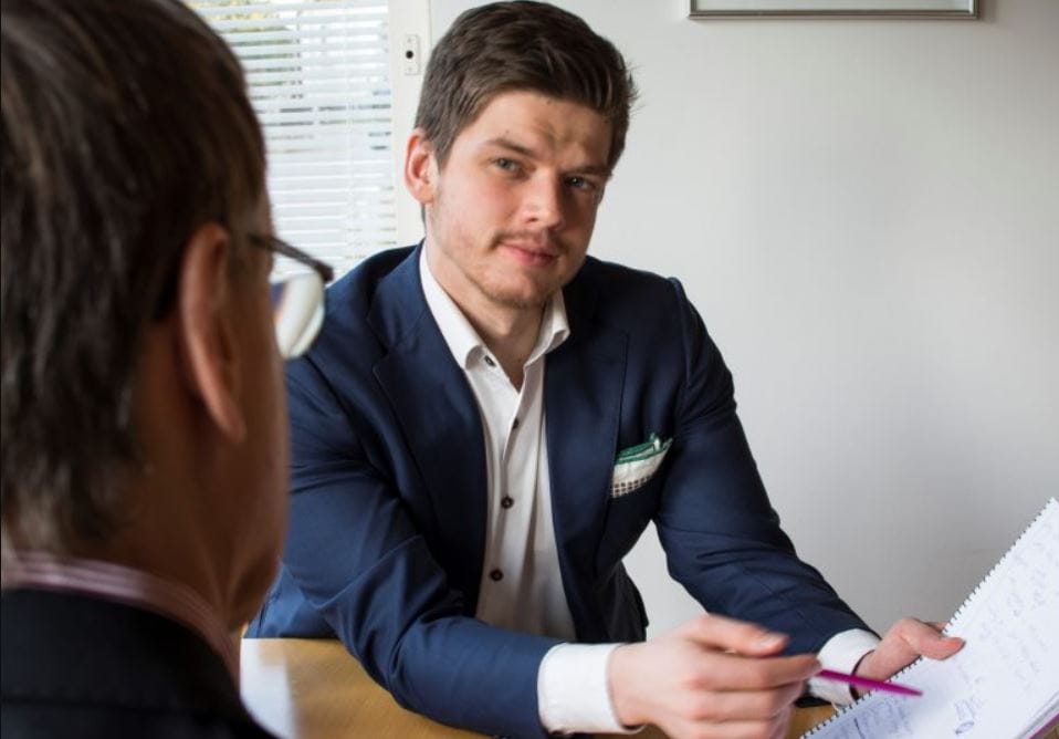 Esiintymisvalmennus asiakkaalle